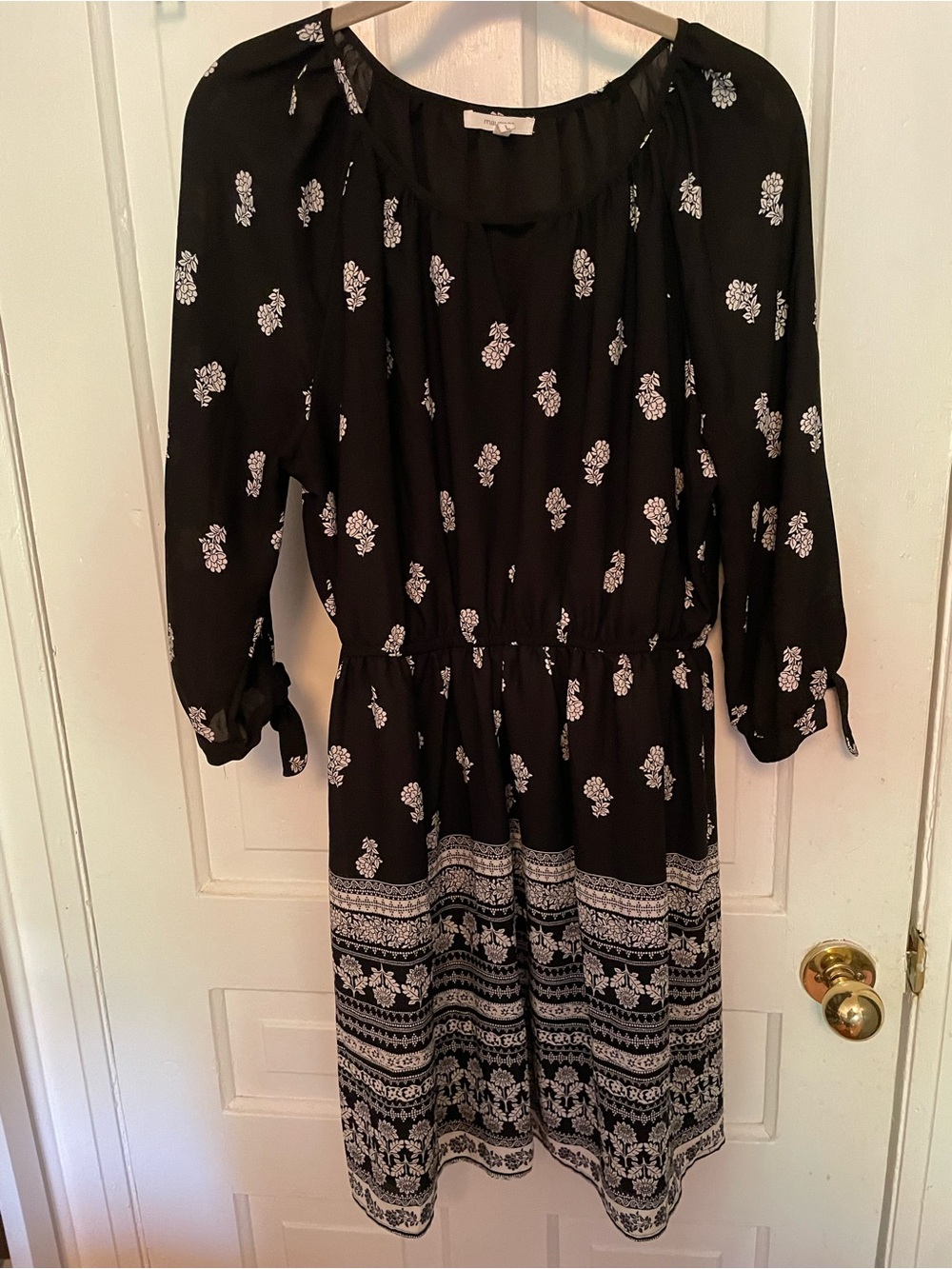 Maurices Pretty Black Floral Border Print Dress Size Large